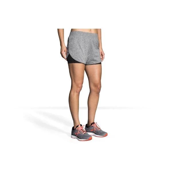 BROOKS - Women's Rep 3" 2-in-1 Shorts 8 BROOKS - Women's Rep 3" 2-in-1 Shorts