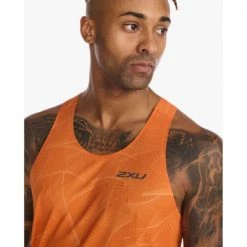 2XU - Men's Light Speed Singlet Run/Trail 17 2XU - Men's Light Speed Singlet Run/Trail