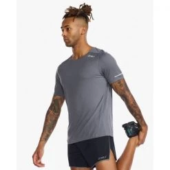 2XU - Men's Light Speed Tee Run/Trail