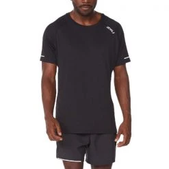 2XU - Men's Aero Tee 44 2XU - Men's Aero Tee