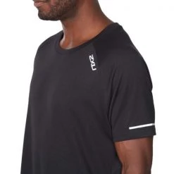2XU - Men's Aero Tee 48 2XU - Men's Aero Tee
