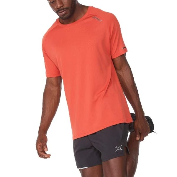 2XU - Men's Aero Tee 28 2XU - Men's Aero Tee