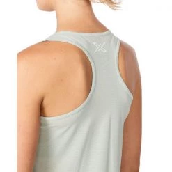 2XU - Women's Aero Singlet 29 2XU - Women's Aero Singlet