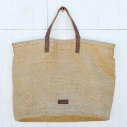 CHIEF SHOPPING OFFICER - Big Weekend