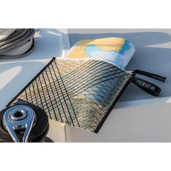 MARETA - Sail Folder - Carbon Black Accessories 4 MARETA - Sail Folder - Carbon Black Accessories