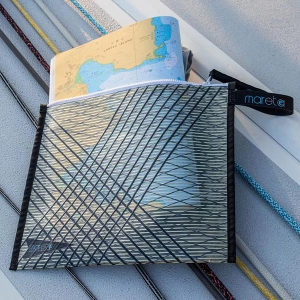 MARETA - Sail Folder - Carbon Black Accessories 5 MARETA - Sail Folder - Carbon Black Accessories