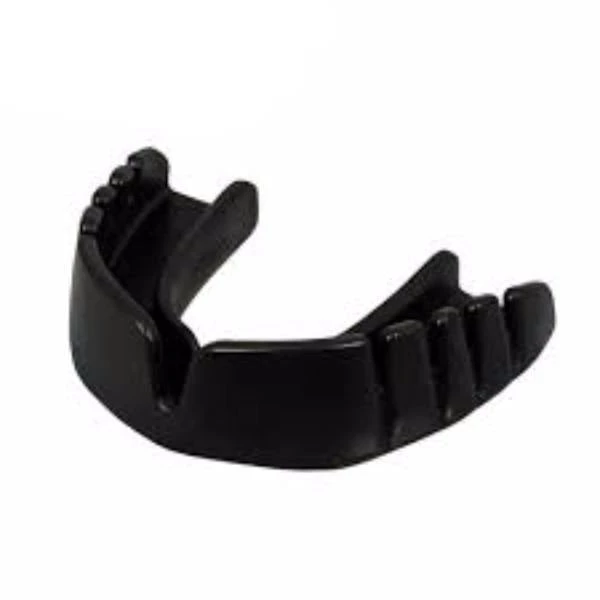 Team Sports OPRO - Snap-fit Mouthguard (Junior) 3 Team Sports OPRO - Snap-fit Mouthguard (Junior)