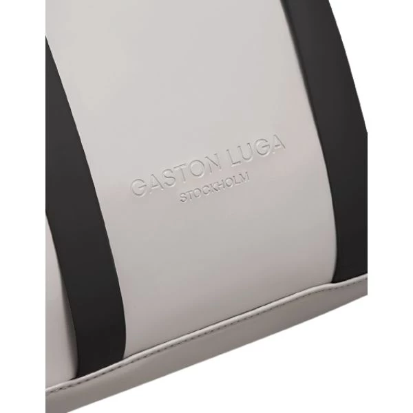 GASTON LUGA - Splash 16 10 GASTON LUGA - Splash 16